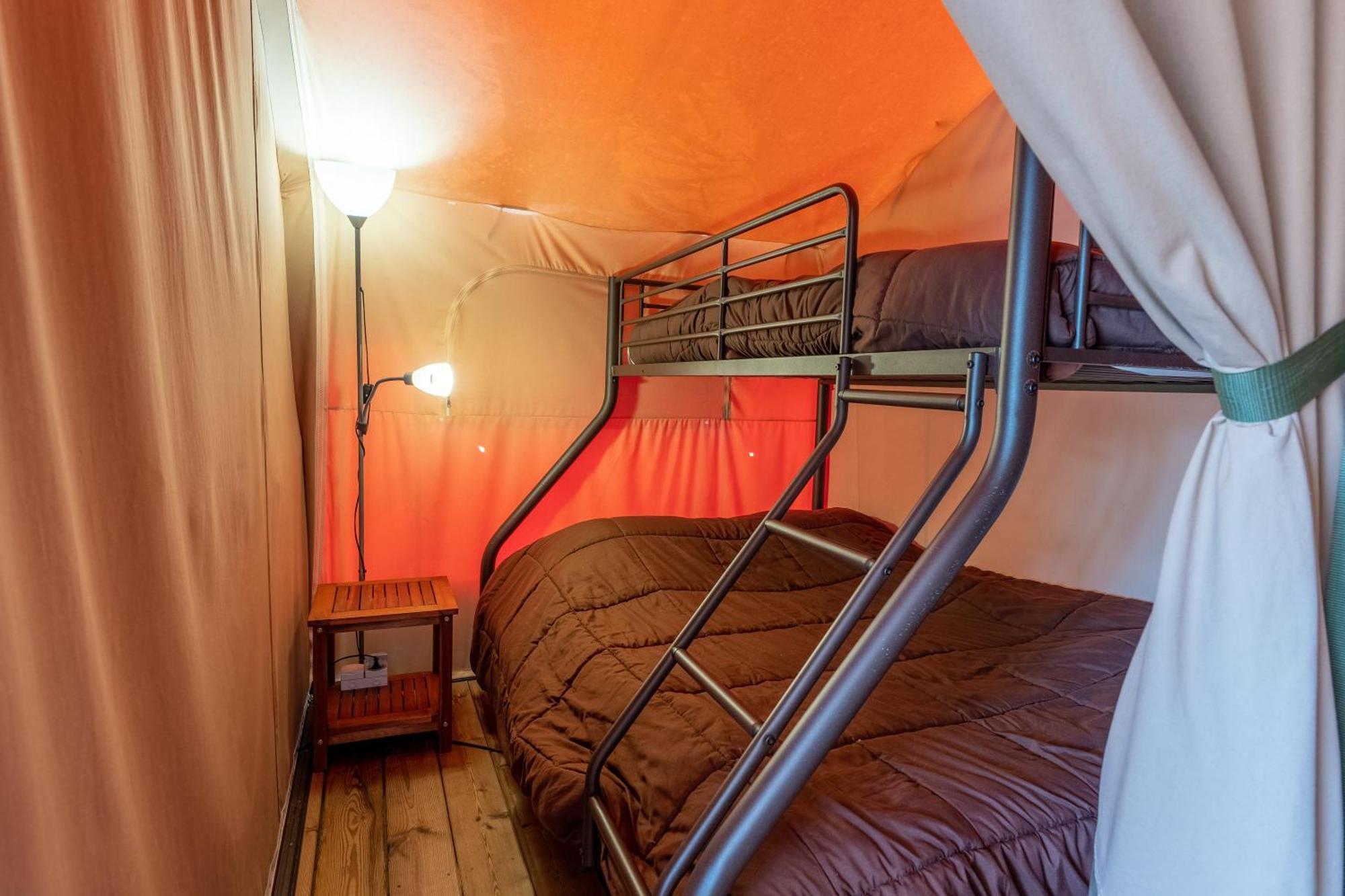 Camping Nature L'Airial Сустон Экстерьер фото